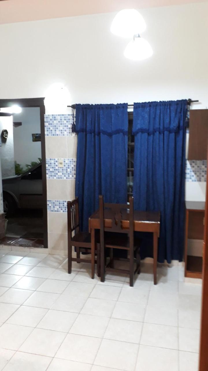 Residencia Leones De Castilla Асунсион Екстериор снимка
